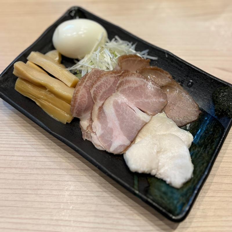 炙りチャーシュー(だし麺屋 うみのいろどり)