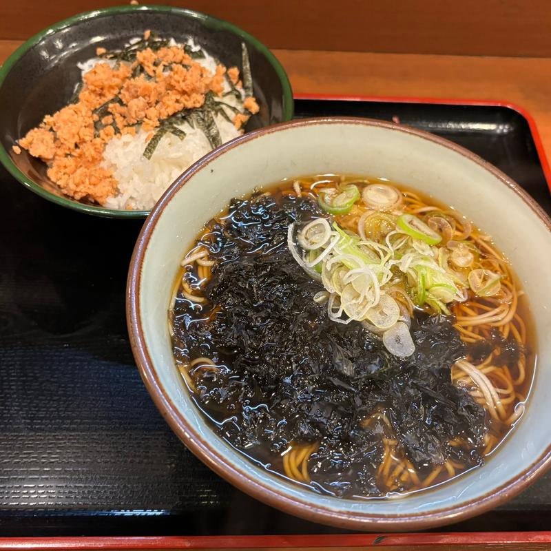 日替定食（岩のりそば+鮭ごはん）(そば うどん 元長)