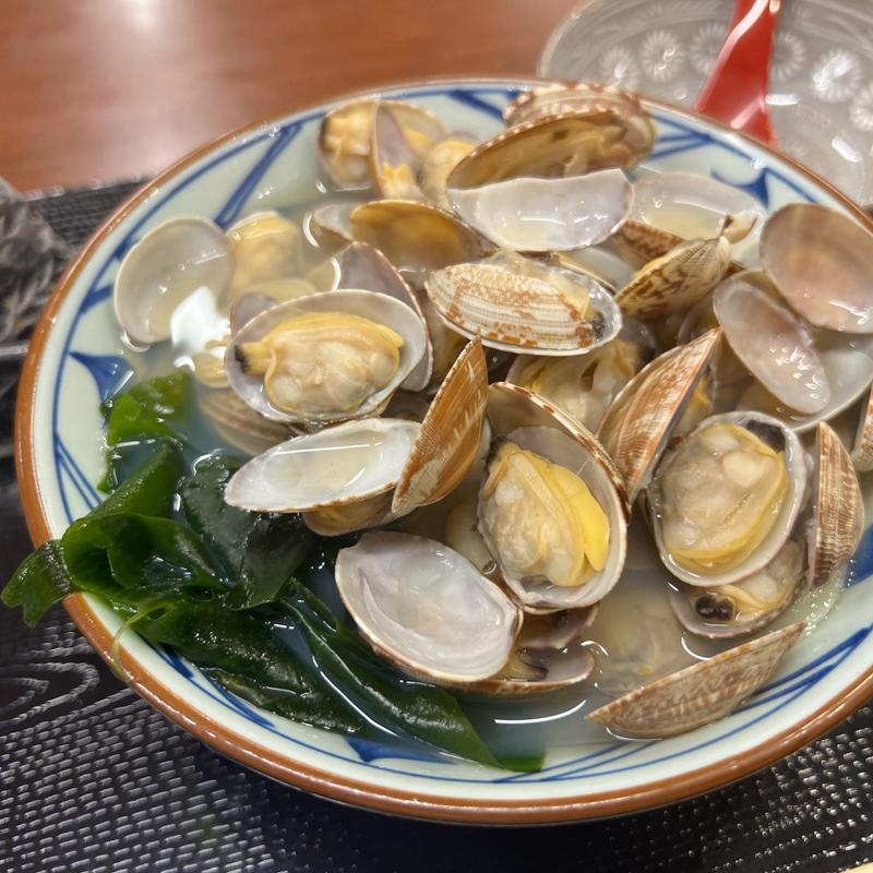 山盛りあさりうどん(丸亀製麺川崎馬絹)