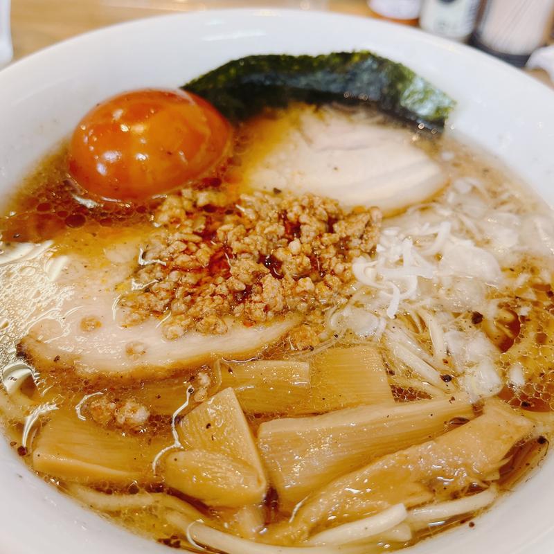 味玉醤油らーめん(里屋 （ラーメン厨房）)