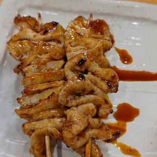 シロ(もつ焼き串焼き 肉の佐藤 横浜西口店)