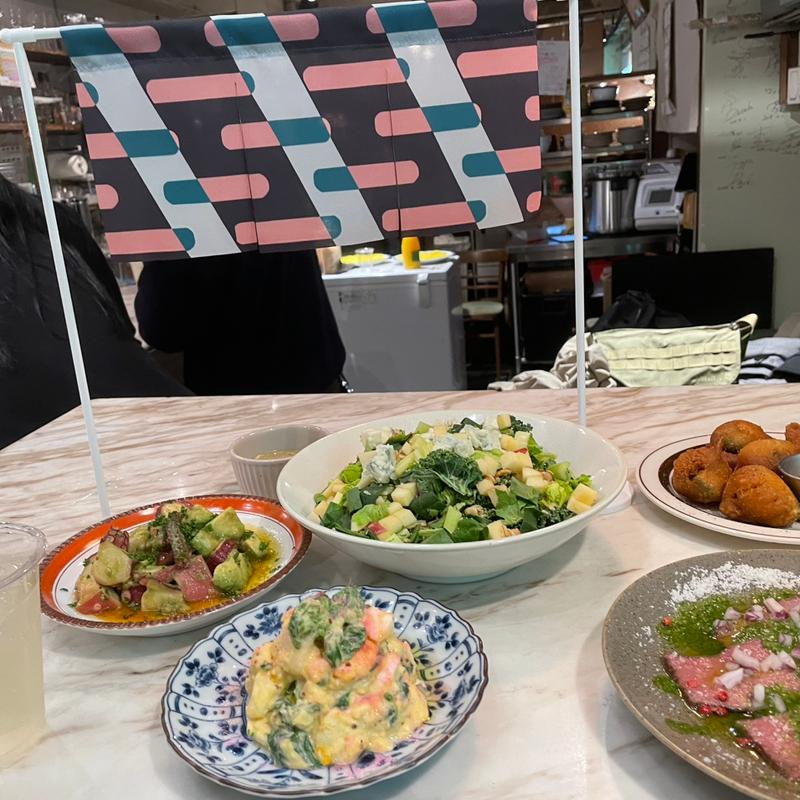 サラダ(カフェレストラン ベルツ 三田)