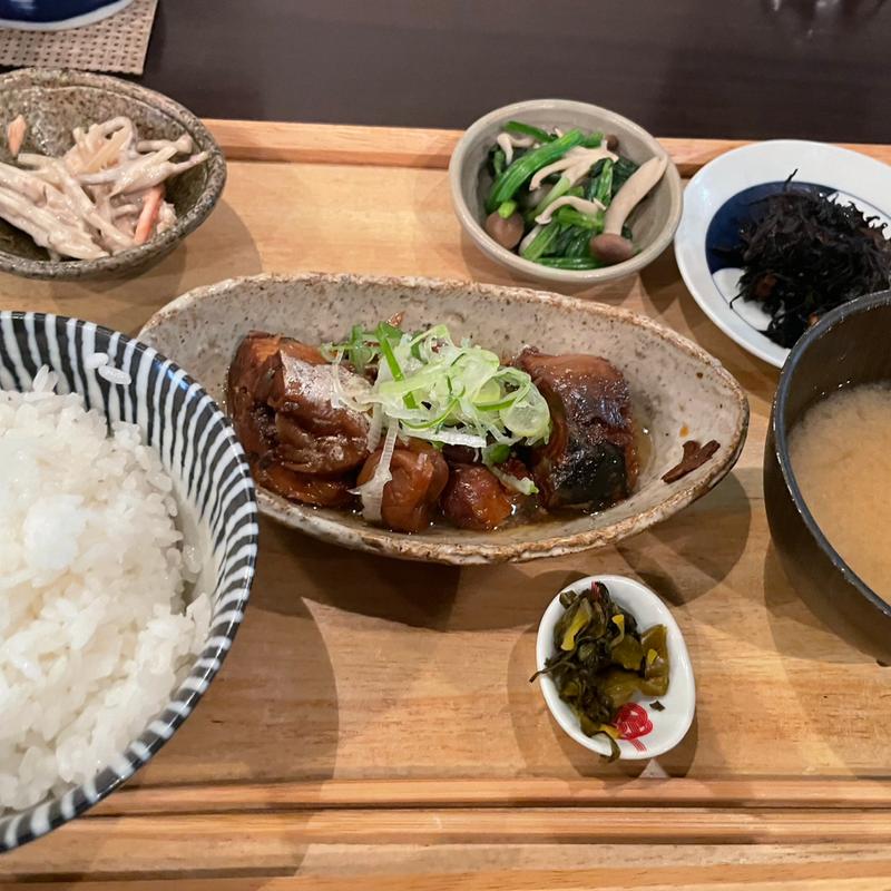 鯖の黒煮定食(食堂新)
