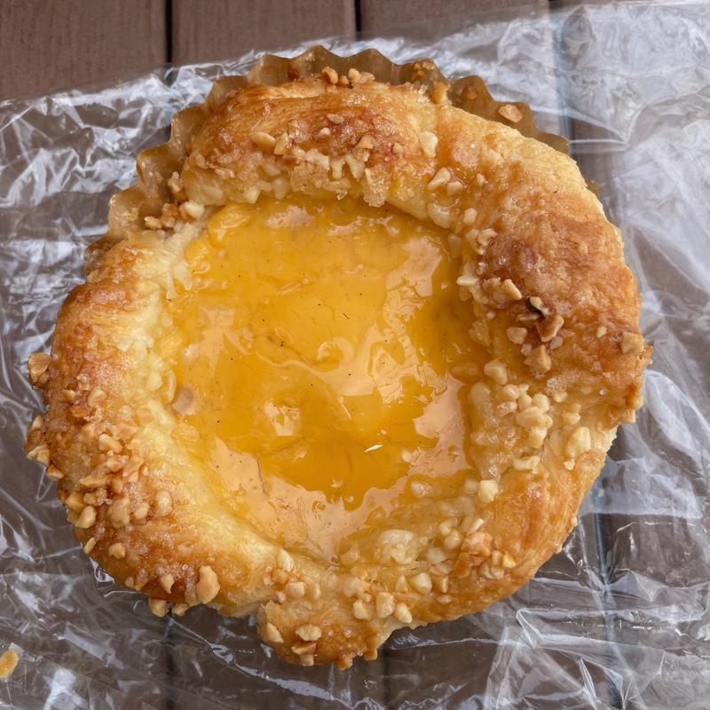 ミロワールクロワッサンナッツカスタード(やさしい風 )