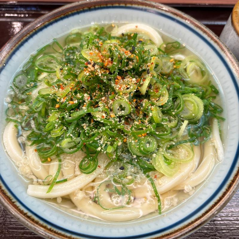 かけうどん(讃岐製麺 麦まる 八重洲地下街南口店)