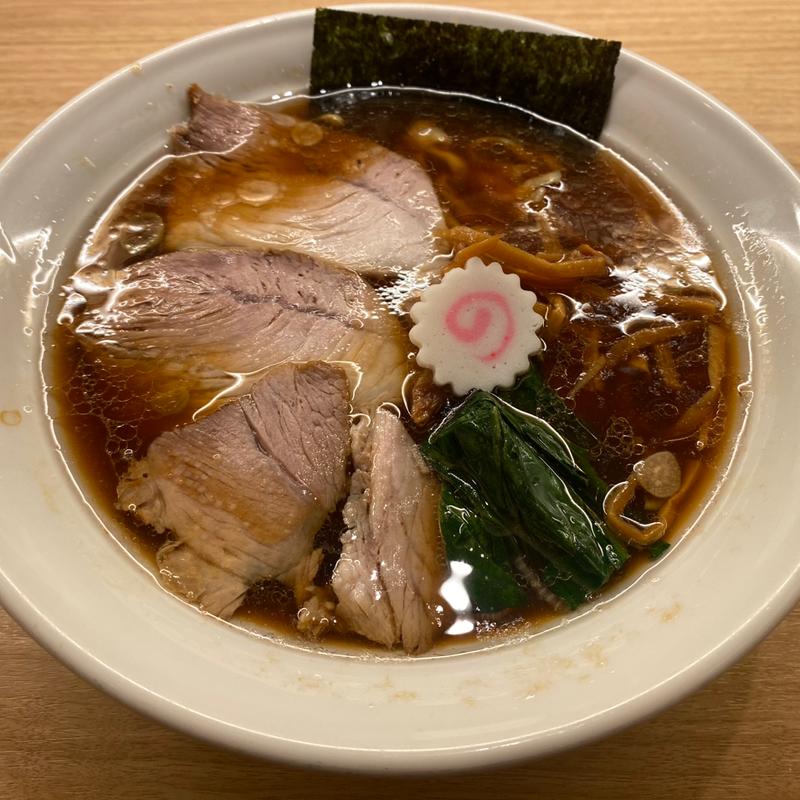 醬油ラーメン(長岡食堂　東京ラーメン横丁店)