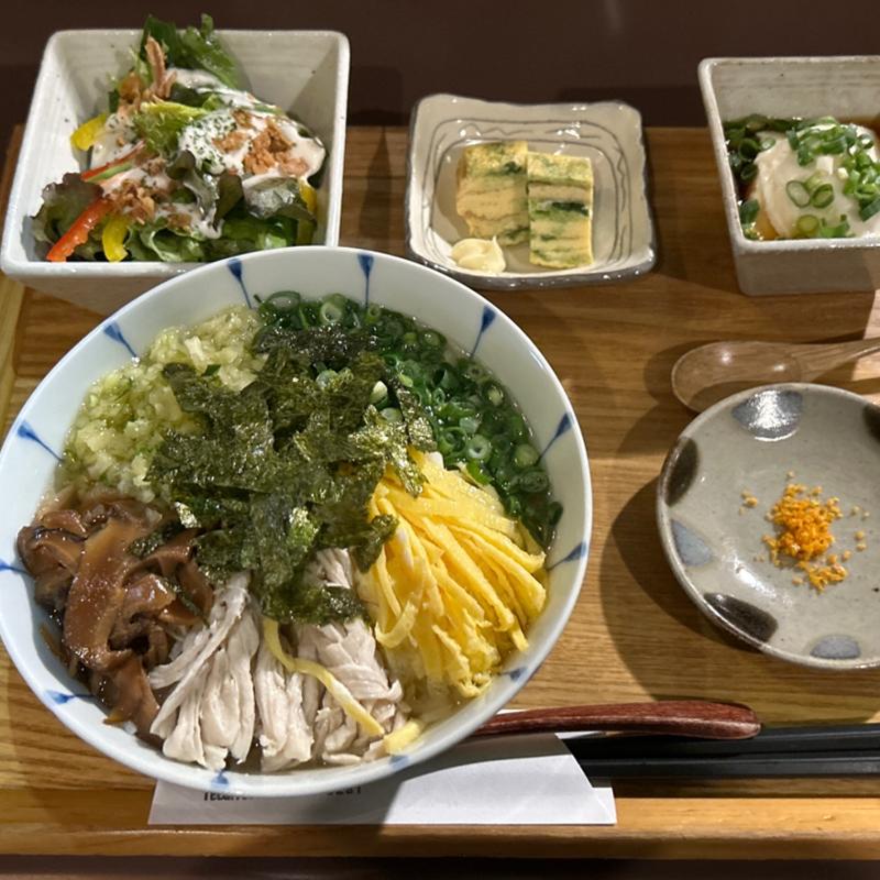 鶏飯丼セット(Tege-Tege(テゲテゲ))