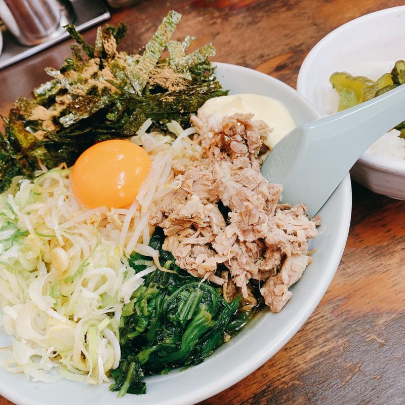 家系まぜそば(ヤスシボーイ)