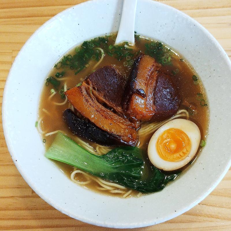 角煮ラーメン(上海ラーメン 董記麺館(トウキメンカン))