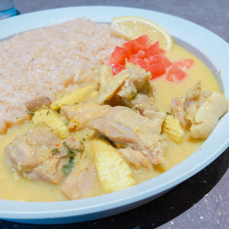 レモンとココナッツミルクのチキンカレー(コスメキッチン アダプテーション 阪神梅田本店)