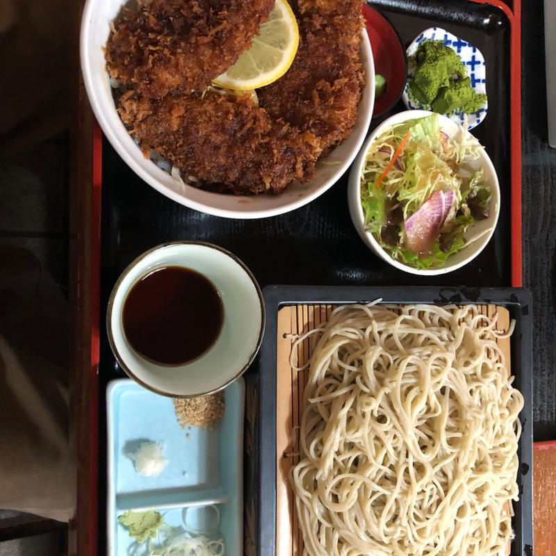 ソースかつ丼　大せいろ付き(手もみそばいけもり )