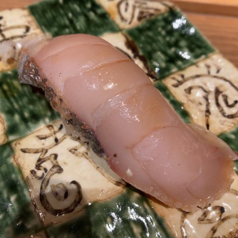 おまかせ　シマアジ(築地青空三代目 本店 （ツキジアオゾラサンダイメ）)