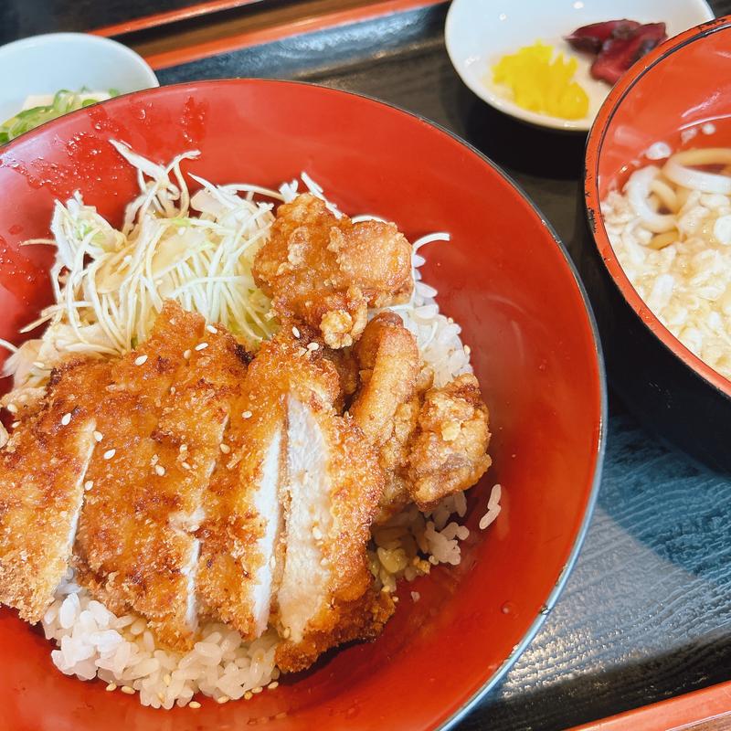 ミックスフライ丼(大阪梅田 炭火焼鳥 酉乃市（とりのいち）)