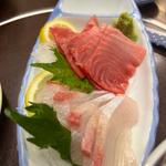 刺し身盛り合わせ