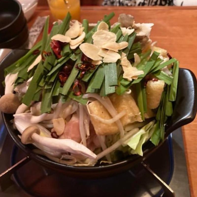 和牛モツ鍋(デメキン)