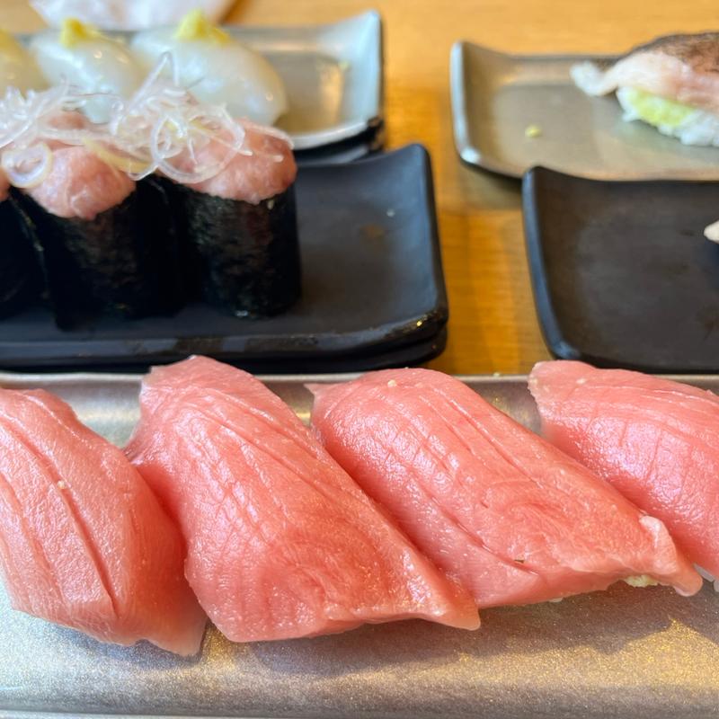 中トロにぎり(町のすし家 四季花まる すすきの店)