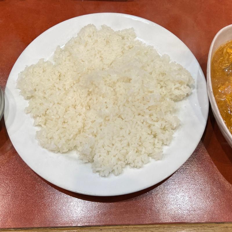 チキンとMix木の子のふんわり卵カリー(YAMIYAMI)