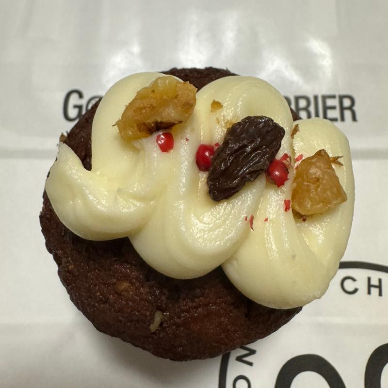 (フレンチビストロ　胃袋にズキュン)