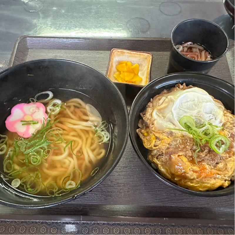 カツ丼セット(梅のくら)