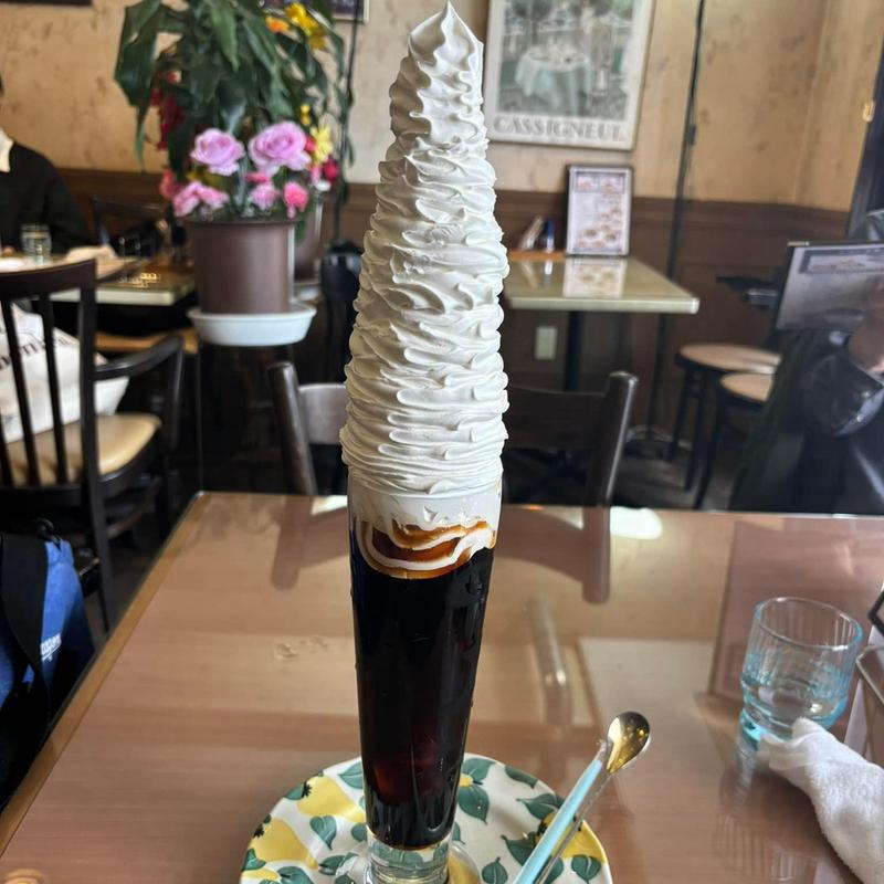 ウィンナーコーヒー(喫茶 ツヅキ)