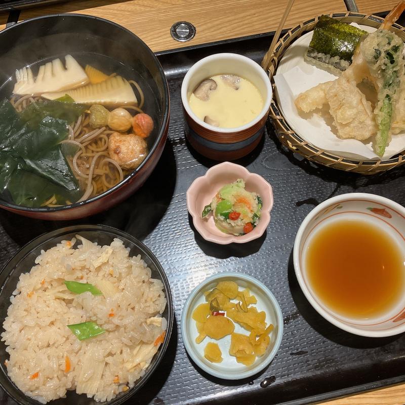 筍ご飯と若竹そば膳(和食さと 今宿店)
