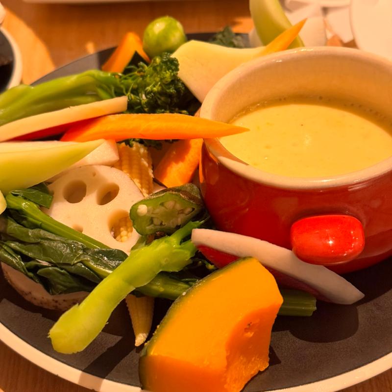 バーニャカウダ(自然派ワインと牡蠣とタパス 中野レンガ坂 オルガニコ)