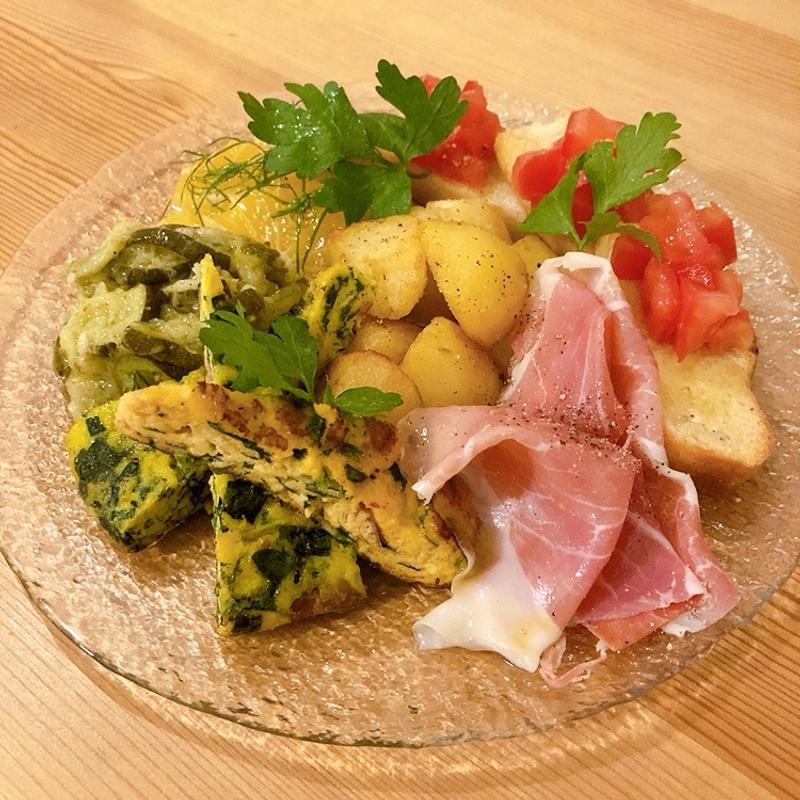 前菜の盛り合わせ（3人前）(ブルッティ エ ブォーニ )