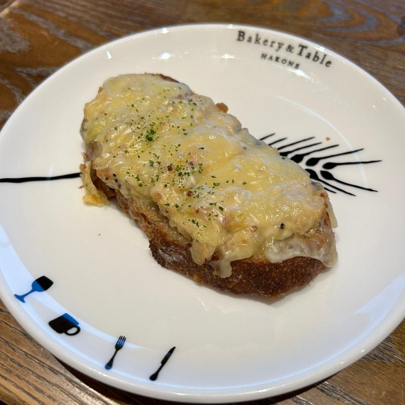 春キャベツのタルティーヌ(Bakery&Table 箱根（ベーカリー＆テーブル）)