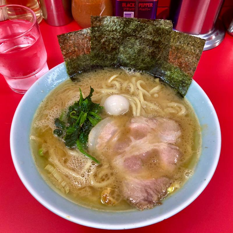 醤油ラーメン(ラーメン壱六家 磯子本店)