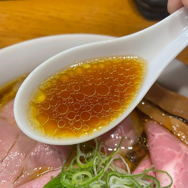 手揉み特製醤油(らぁ麺くろ田)