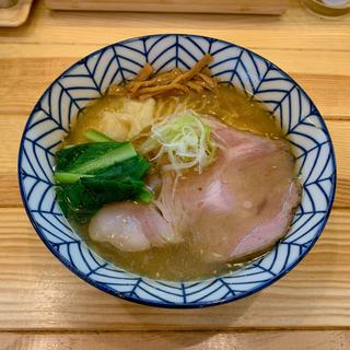 味玉らぁ麺（塩）(らぁ麺 秀登)
