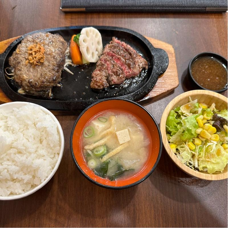 黒毛和牛ハンバーグと特上黒毛和牛ステーキ(肉が一番 高砂店)