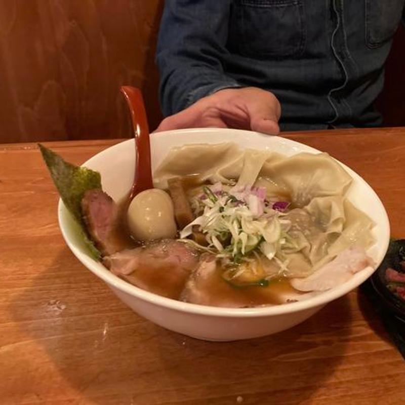 三河赤鶏丸鳥中華そば　(デメキン)