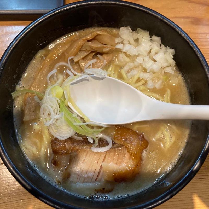 濃厚ラーメン(麺屋　繁)