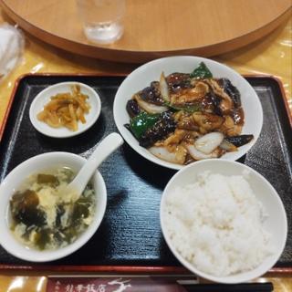 茄子と豚肉のXO炒め定食(龍華飯店)