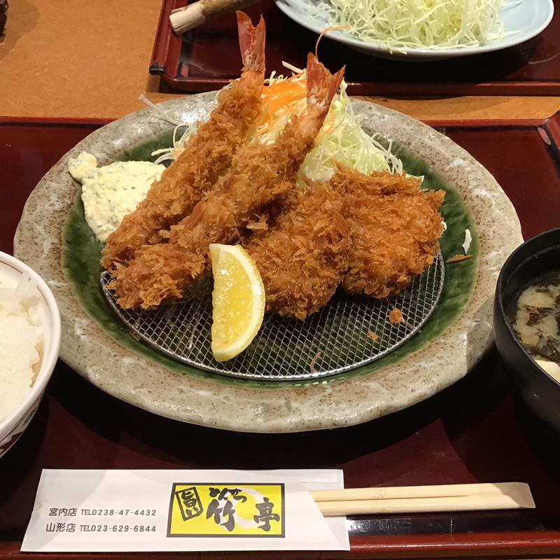 海老ヒレ定食(竹亭 山形店)