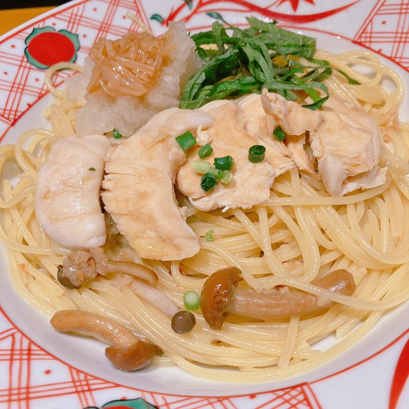 鶏ささみとたっぷりきのこのさっぱりなめ茸おろし(洋麺屋五右衛門 新宿アルタ店)