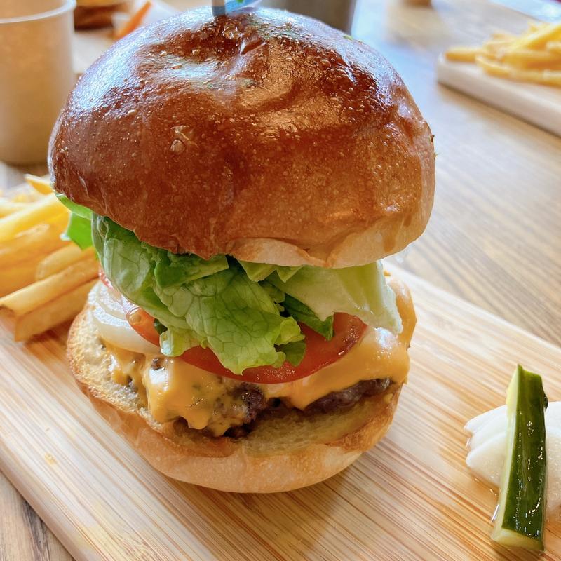 カリフォルニアバーガー(GRABS)