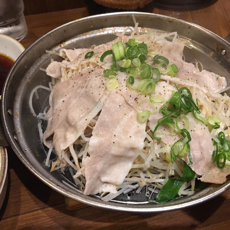 豚もやし定食(豚々亭 （【旧店名：牛亭】）)