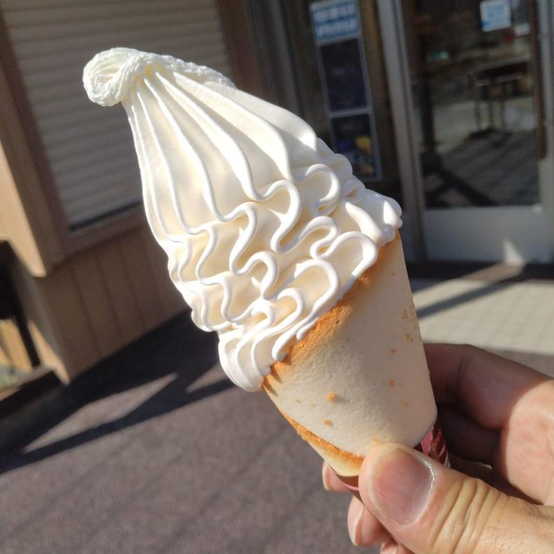 ソフトクリーム(釧路町地産地消センター LO-BAZAAR)