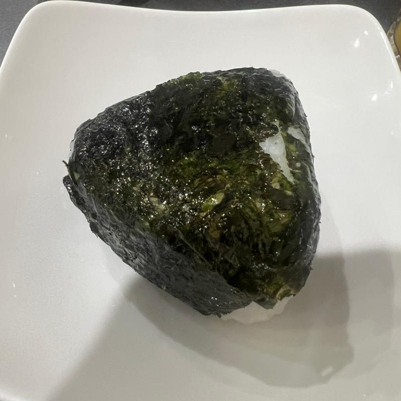 鮭おにぎり(のみめしや 勝)