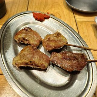 鶏ハツ串（2本）(大衆酒場 チャン栓チャン)