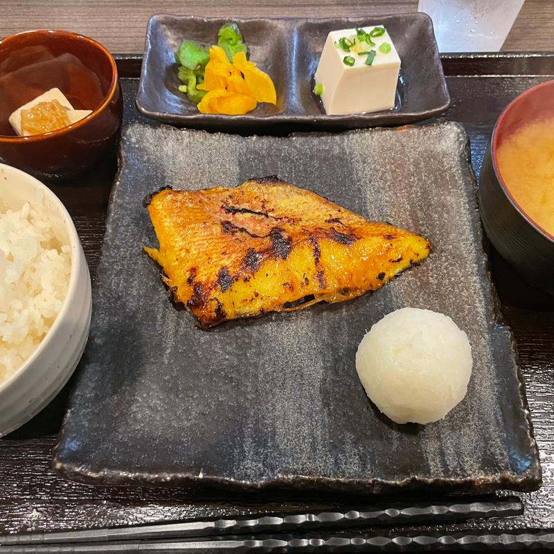 目抜け西京漬け定食(さいまや)