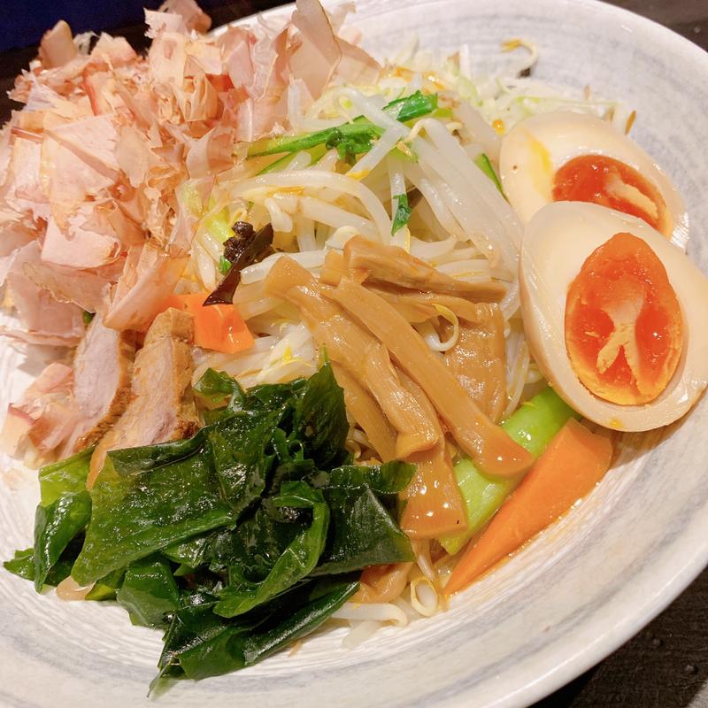 ヤサイマシマシ油そば。(中国家庭料理 桃 住吉店 )