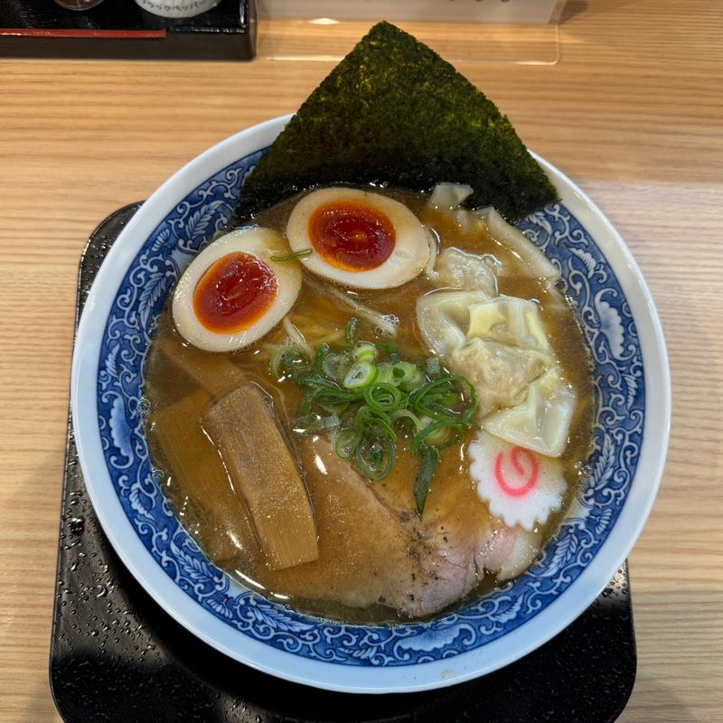 醤油特製煮干し中華そば(中華そば むじゃき)