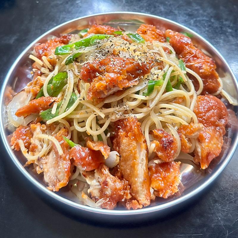 バリ辛チキンパスタ(ヒルママーケットプレイス 墨田京島店)