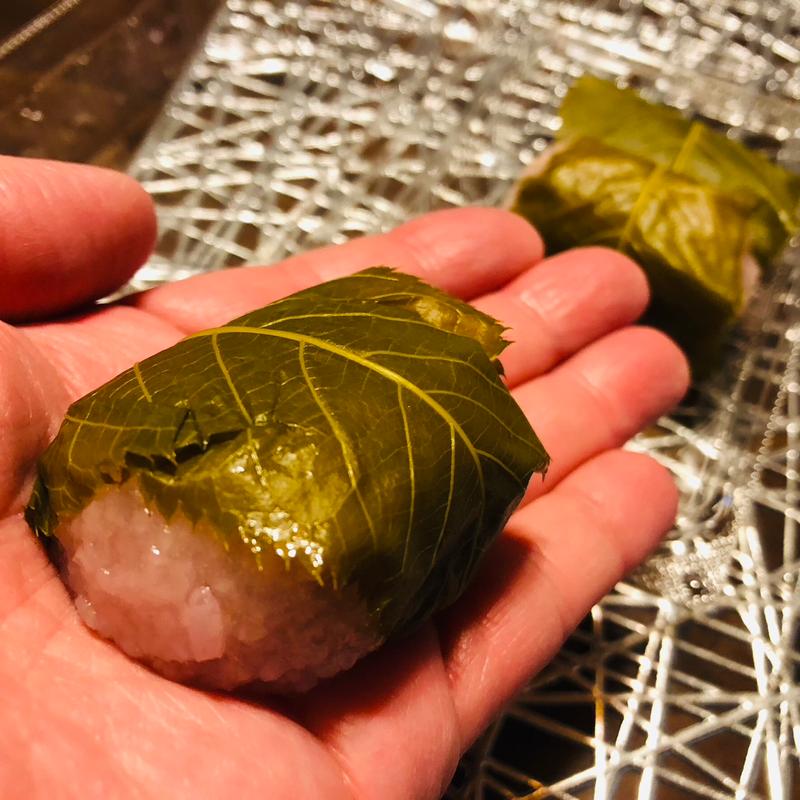 桜もち(アンテレサント ミルフィユ （interessant Mille feuille）)