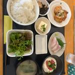 よくばり定食(ほまれ菜食堂 )