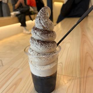 コーヒーソフトクリームとコーヒーゼリー(伊都岐珈琲 （イツキコーヒー）)