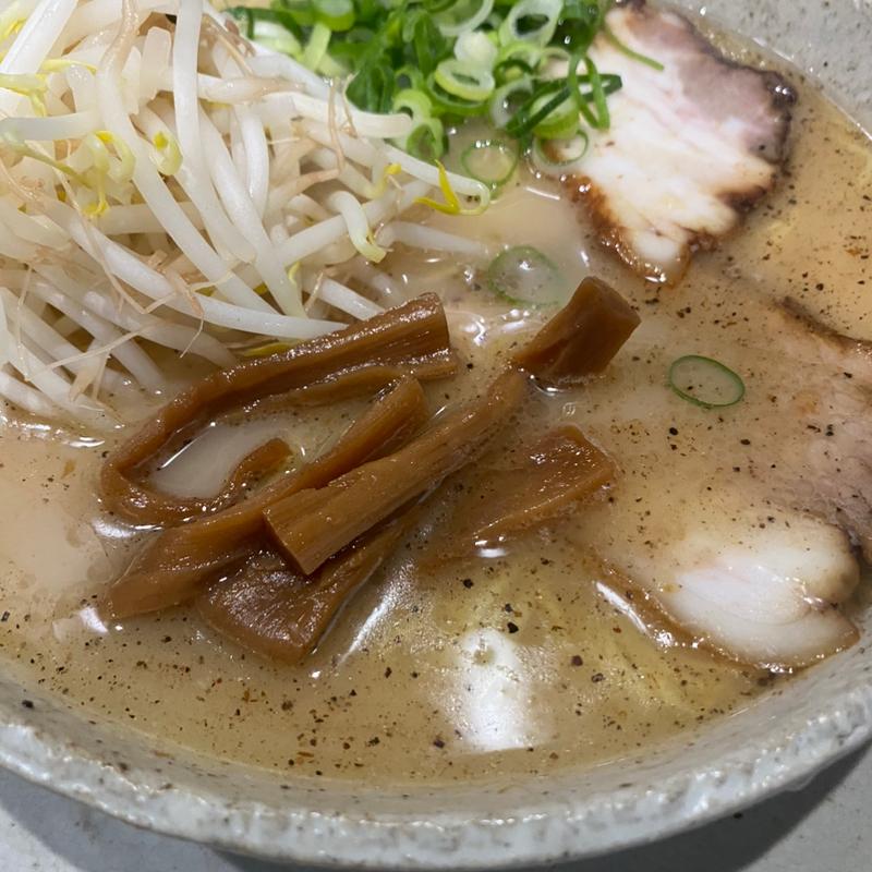 豚骨ラーメン(らぁめん 風や)